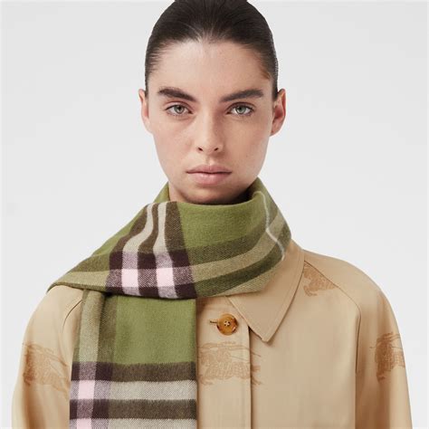 burberry.vom
